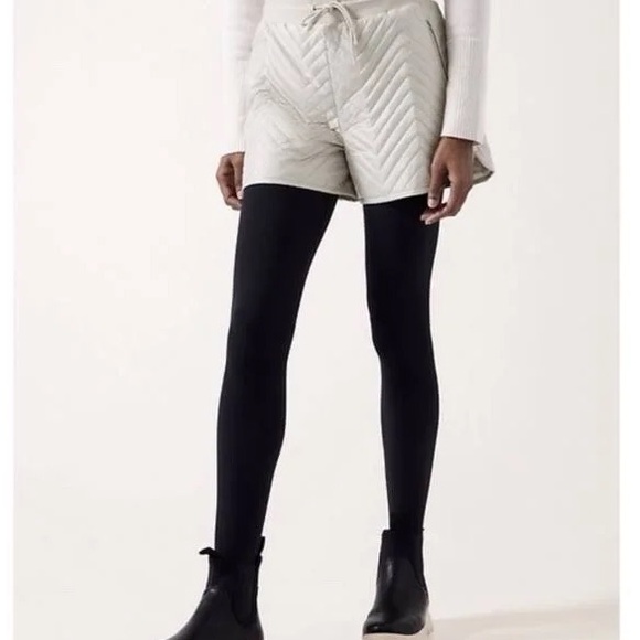 Athleta Women's Quilted Athletic Shorts in Beige - Picture 4 of 8